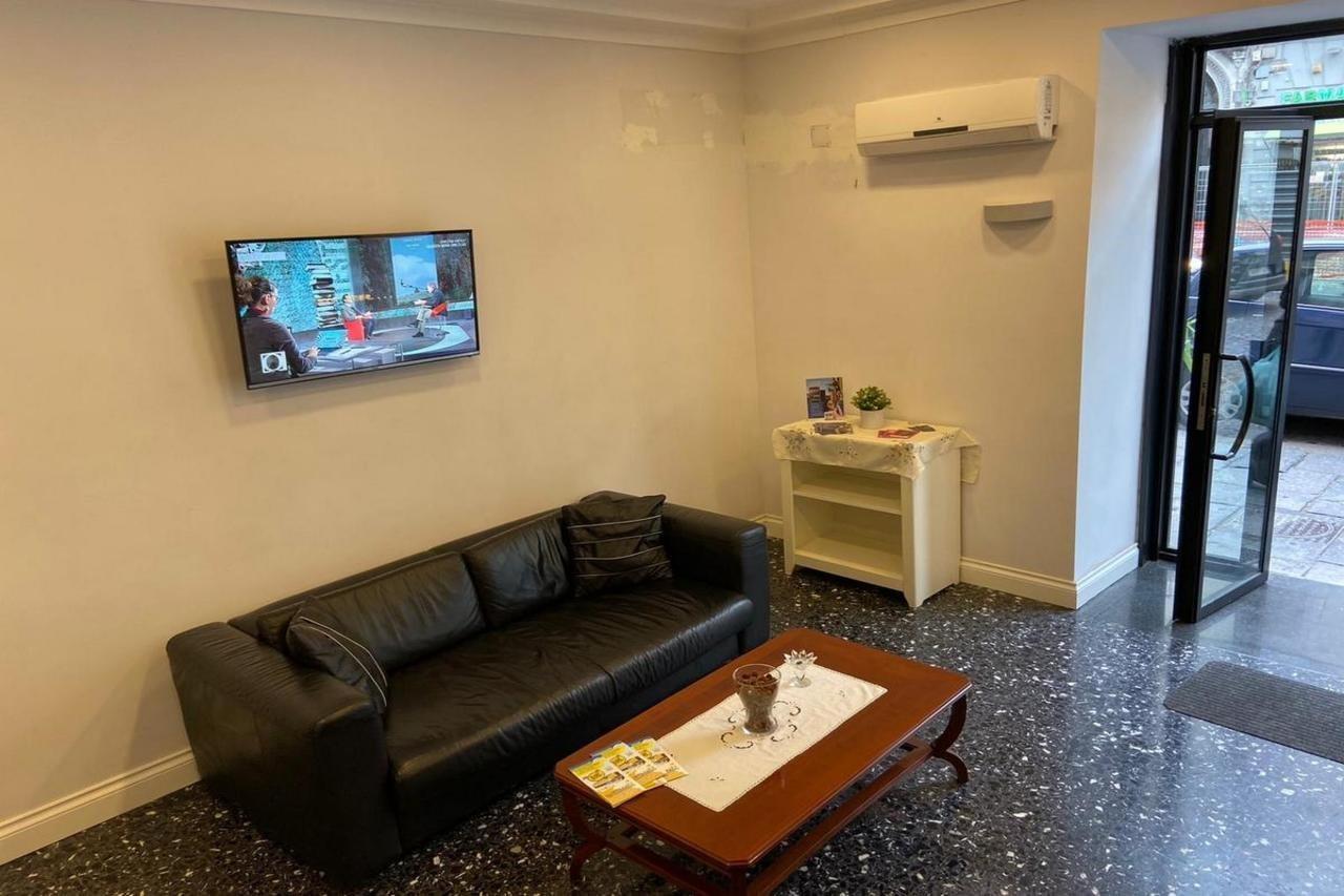 Hotel Poerio Napoli Exterior foto